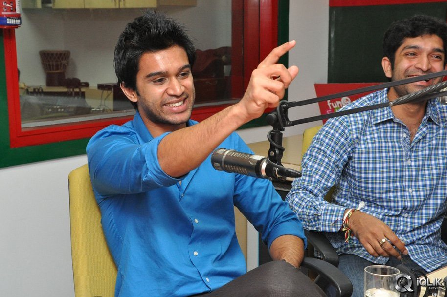 Ram-Leela-Movie-Team-at-Radio-Mirchi